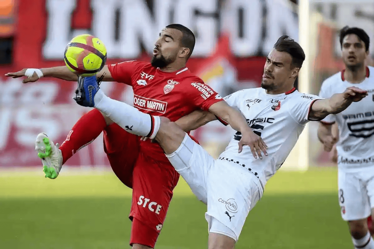 包含摩纳哥客场逼平波尔多，法甲保级希望有所增加的词条